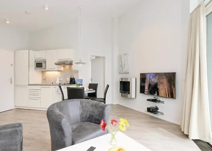 Duenenvilla 11, Whg 9 *